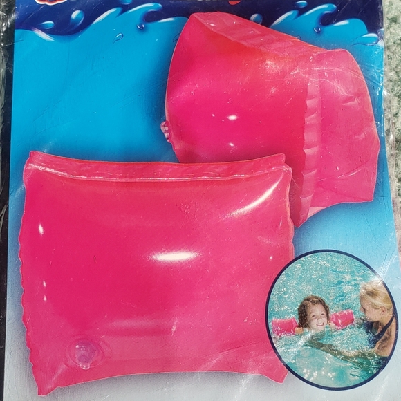 New Kids Swim Floatie Arm Bands | Pink | Swim - Picture 2 of 4